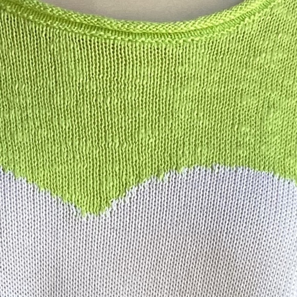 Cotton Country Lime Green Sweater with White Heart - Picture 2 of 3